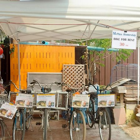 M-Plus Homestay Sukhothai Eksteriør bilde