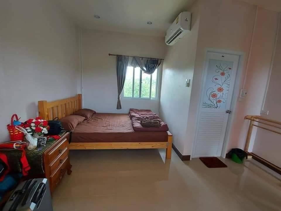 M-Plus Homestay Sukhothai Eksteriør bilde